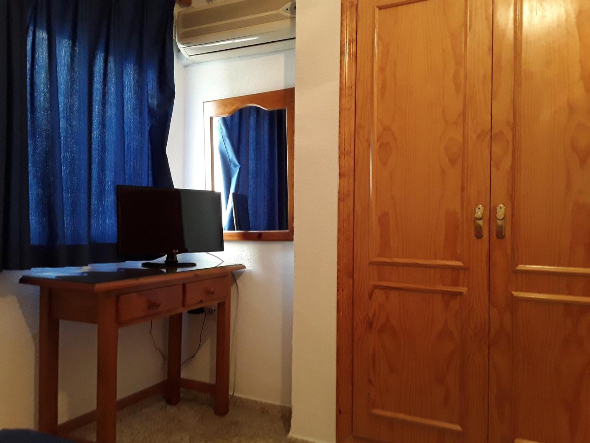 Hostal Miguel Calahonda Exteriér fotografie